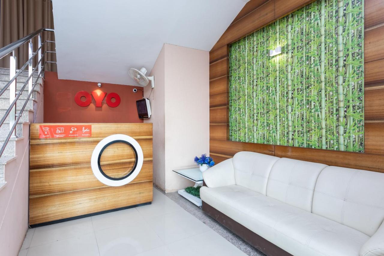 Capital O 80566 Hotel Mayank Bilāspur エクステリア 写真